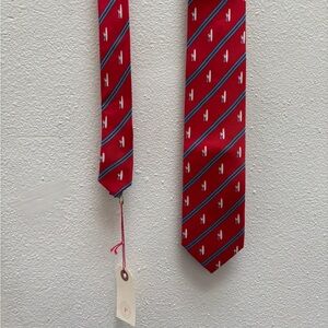 johnnie-O Men’s Necktie 100% Silk w/ Surfer Accents